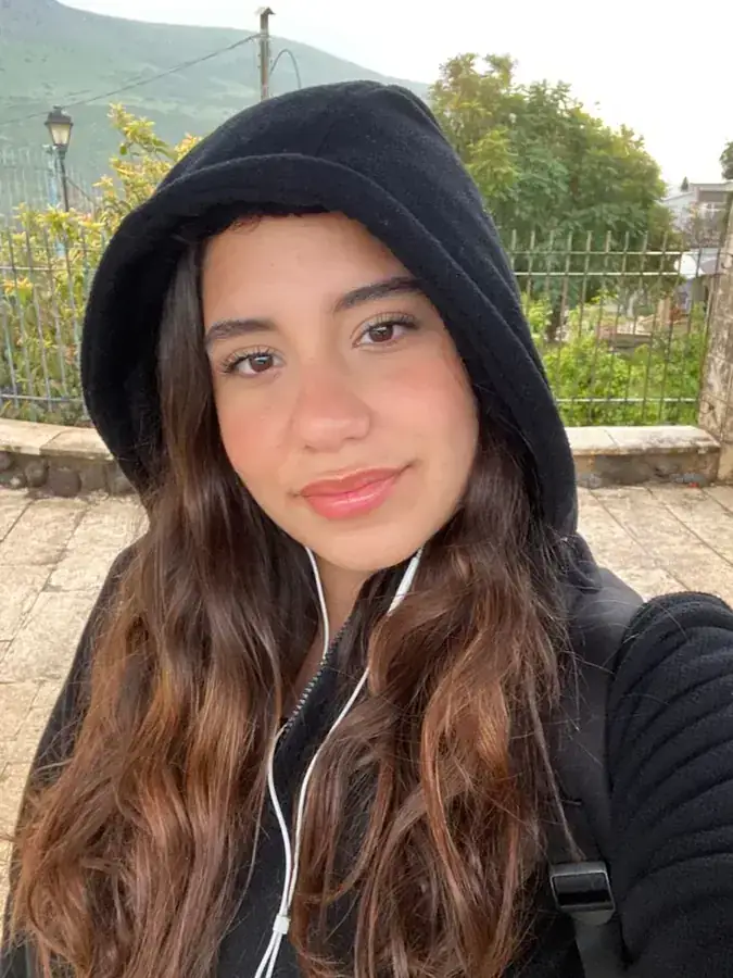 Tainá F.
